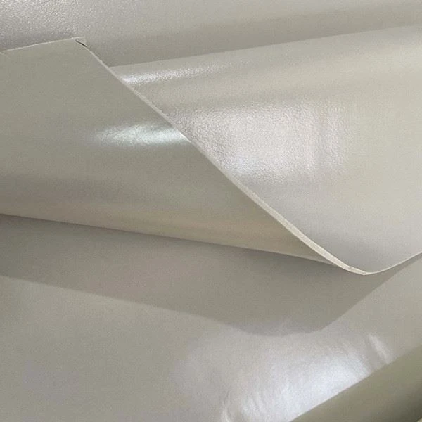 Buih PVC Diperluas